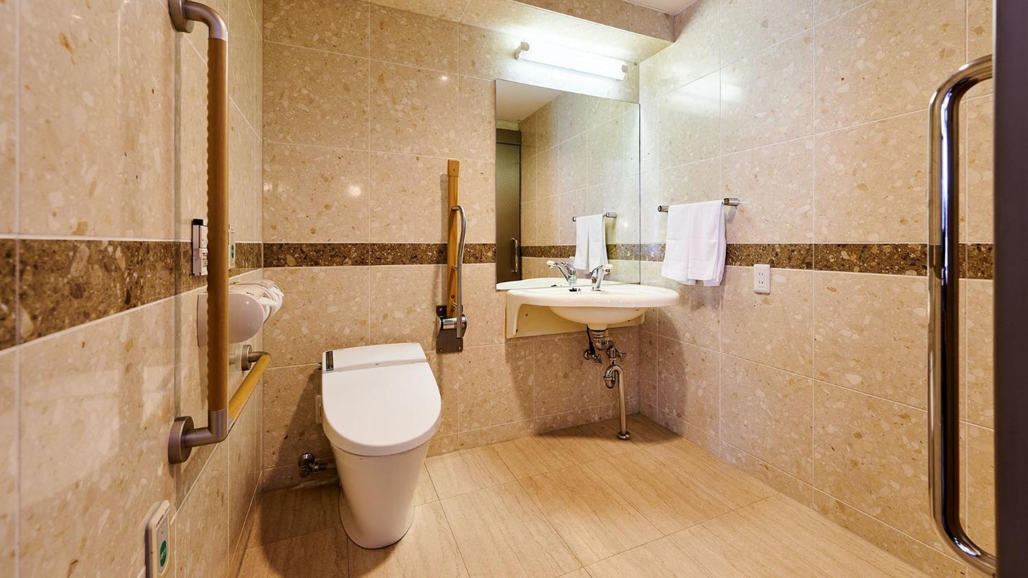 Toyoko Inn Gumma Isesaki Ekimae Room photo